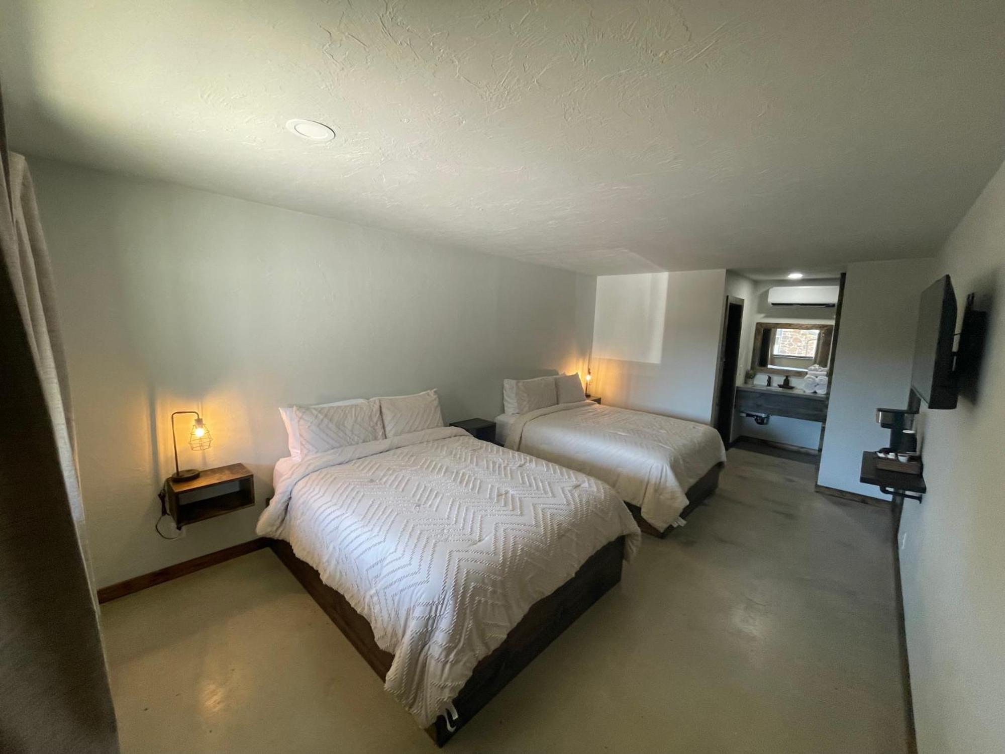 The Rocky Retreat Motel Cookson Ngoại thất bức ảnh